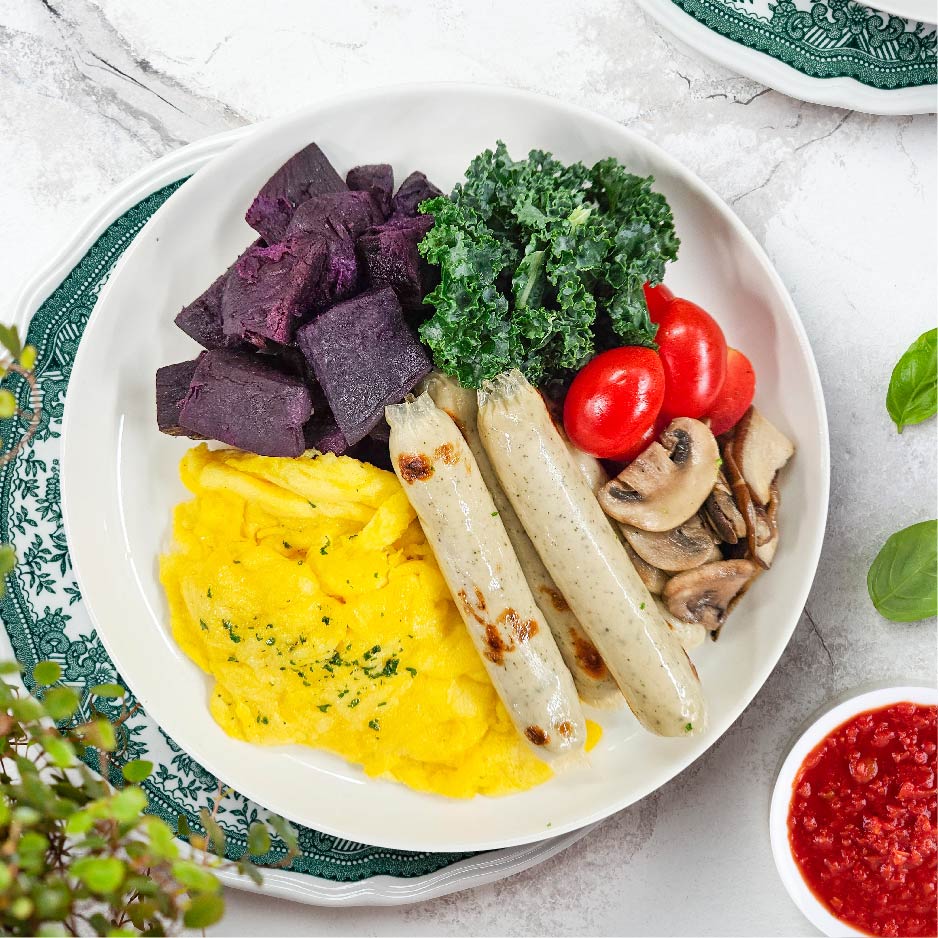 Scrambled Eggs w/ Chicken Sausages & Sweet Potatoes