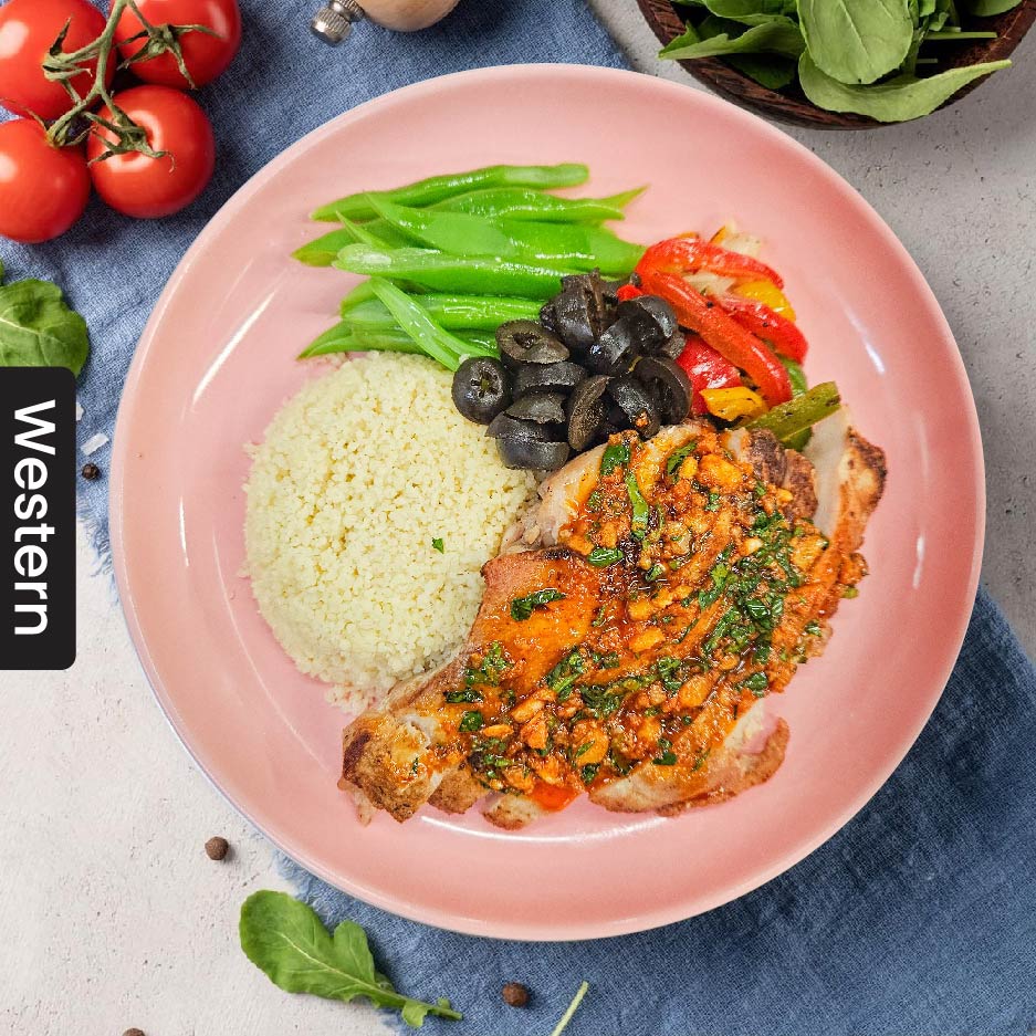 F1. Grilled Chicken w/ Couscous & Chermoula Sauce (Mon)