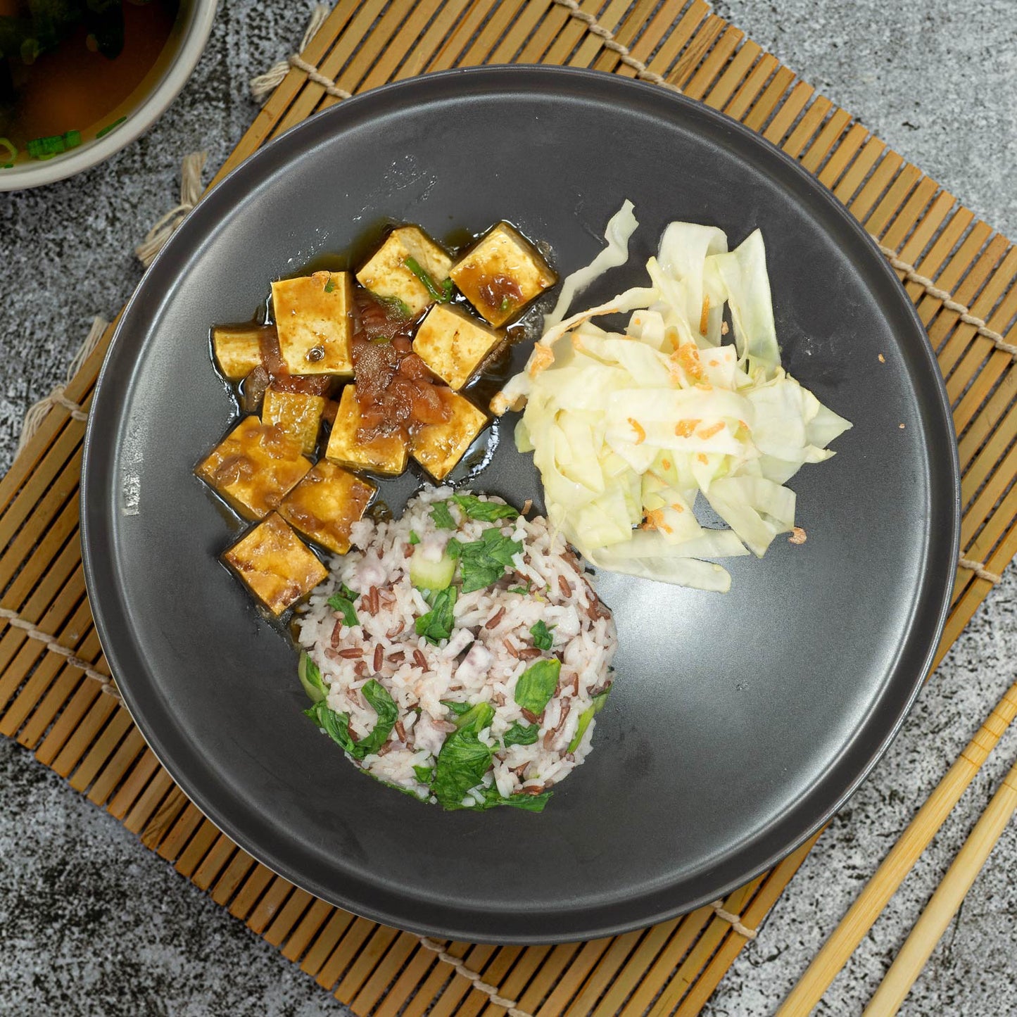 Taiwanese Style Braised Tofu with Mix Vegetables And Mix Grain Rice