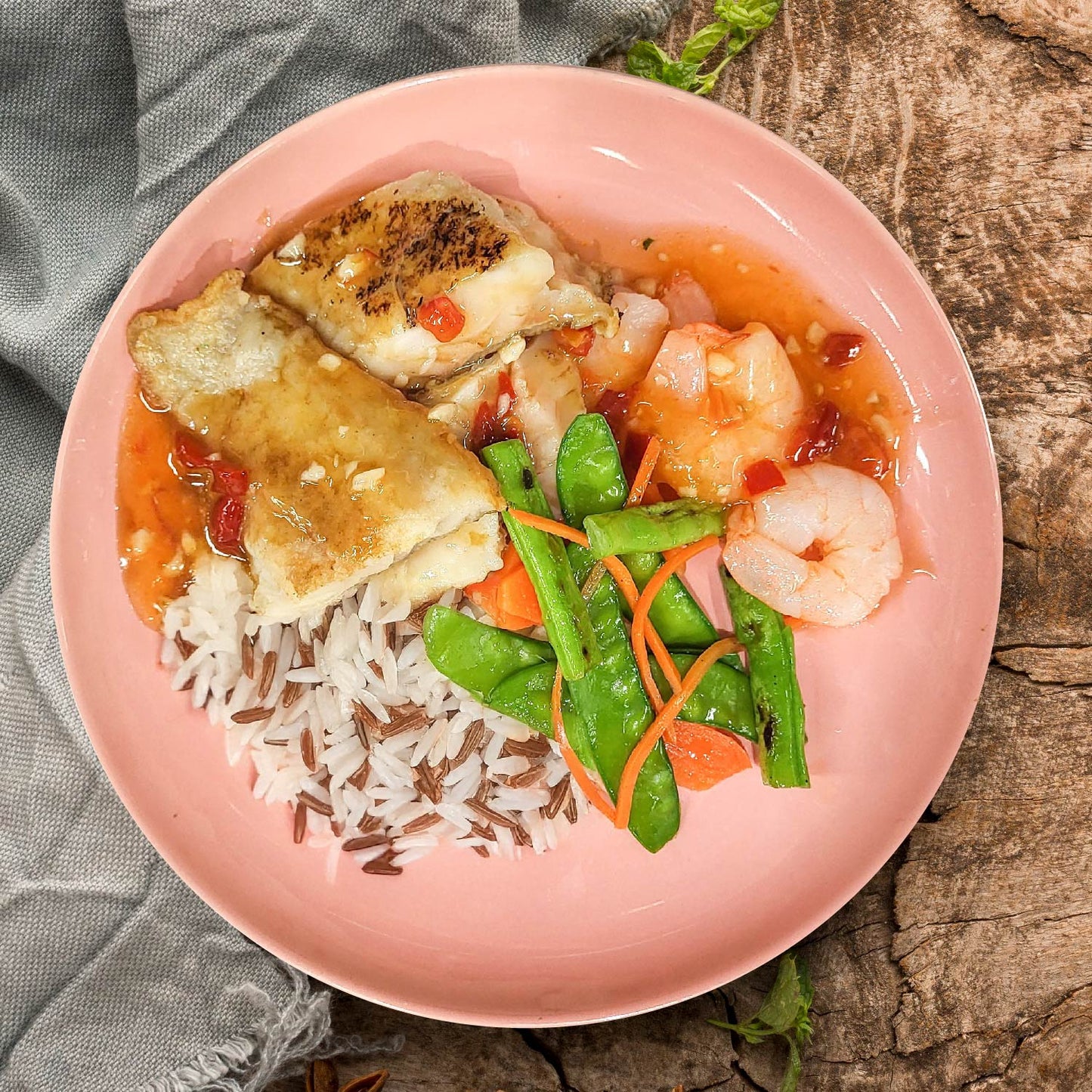 Dried Shallots Stir-Fried Shrimp w/ Fish Fillet, Asian Vegetables And Mix Grain