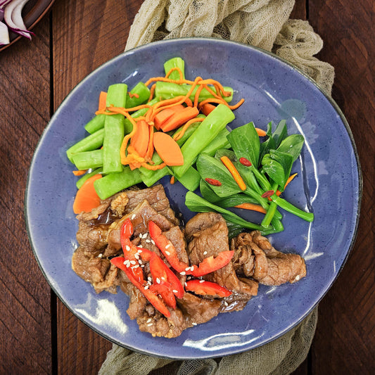 上海蒜香牛肉配蒸蔬菜