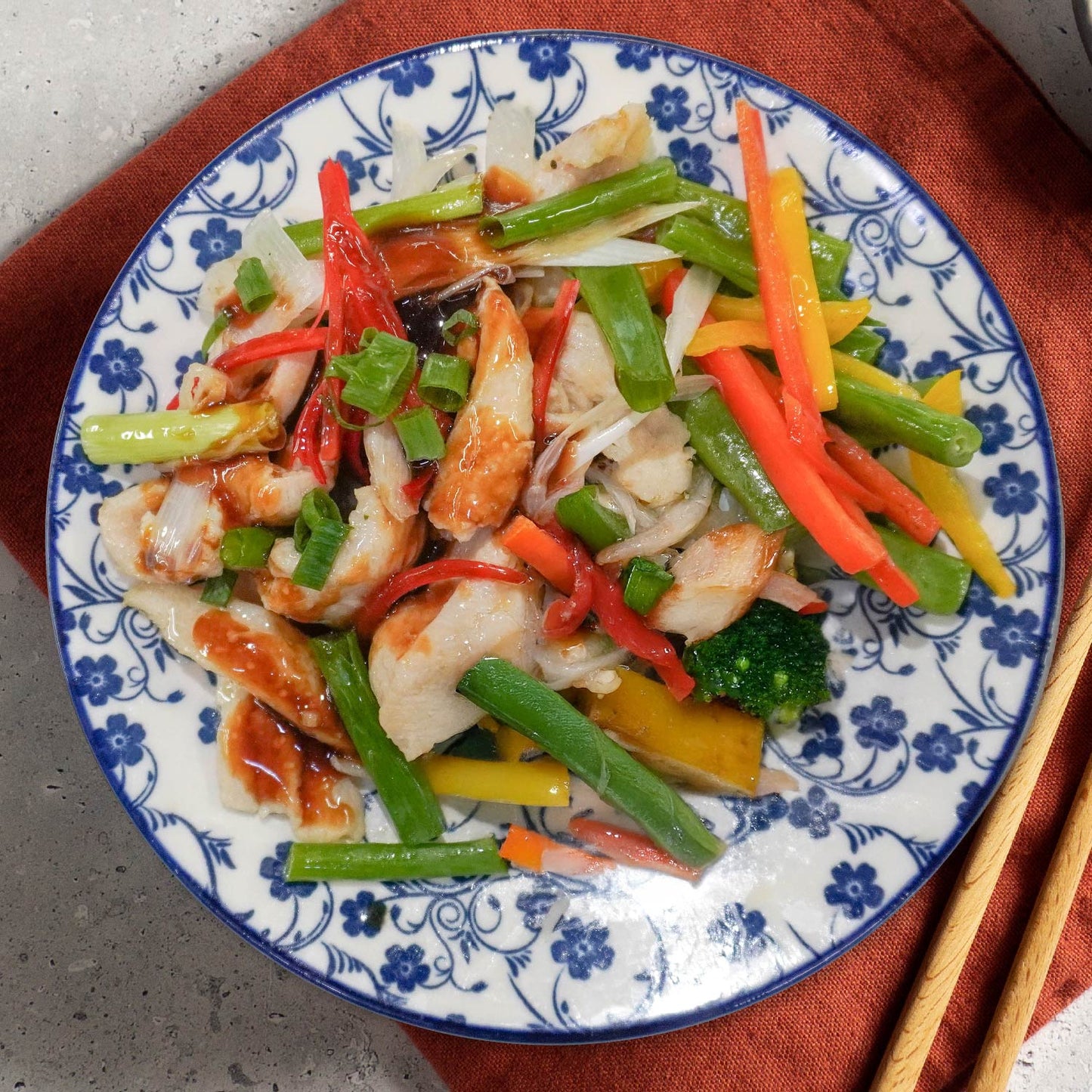 Scallion Ginger Chicken Claypot W/ Stir Fried Vegetable