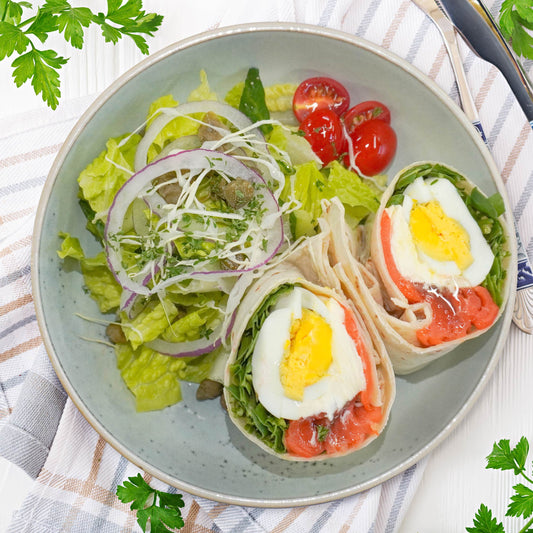 Smoked Salmon Cream Cheese Breakfast Roll