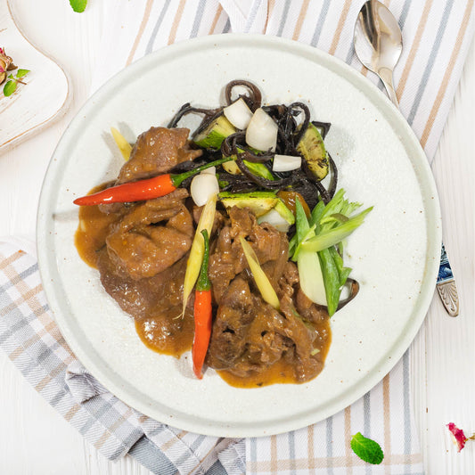 Low Fat Indonesian Beef Rendang W/ Sauteed Vegetables