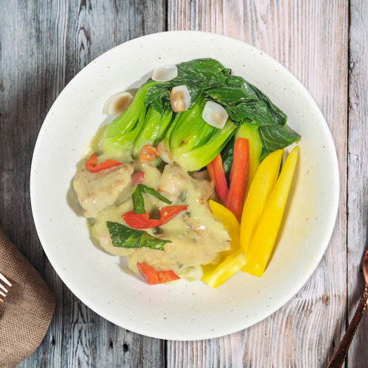 Low-Fat Thai Green Curry Chicken W/ Asian Greens