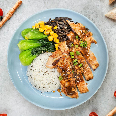 A7. Black Pepper Chicken with Jasmine Rice and Chia Seeds 黑椒雞扒配奇亞籽飯 (Mon)