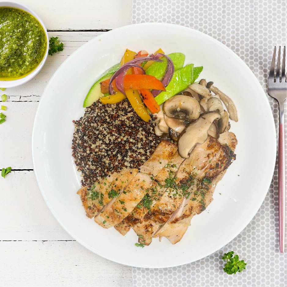 Grilled Chicken w/ Quinoa & Pesto Sauce