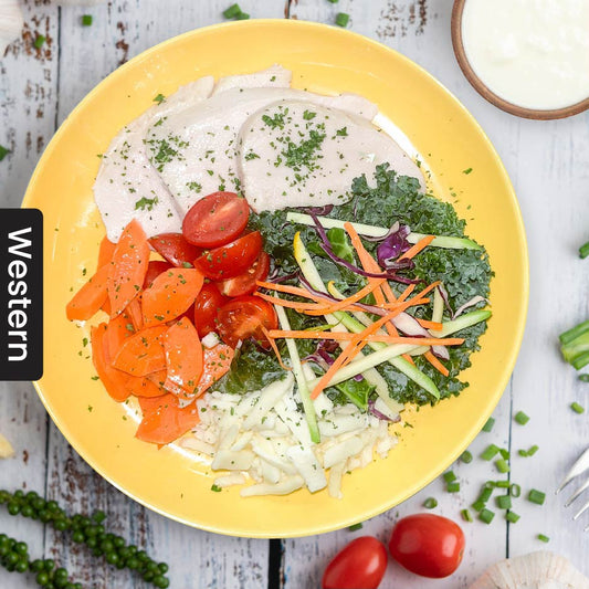 Chicken Kale Quinoa Salad w/ Low-fat Caesar Dressing (Mon)