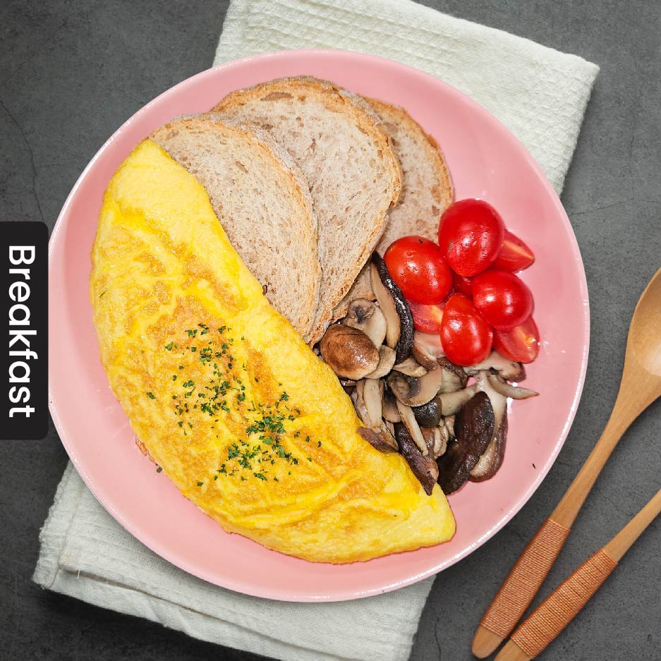 Mix Mushroom Omelette w/ Rye Bread (Wed)