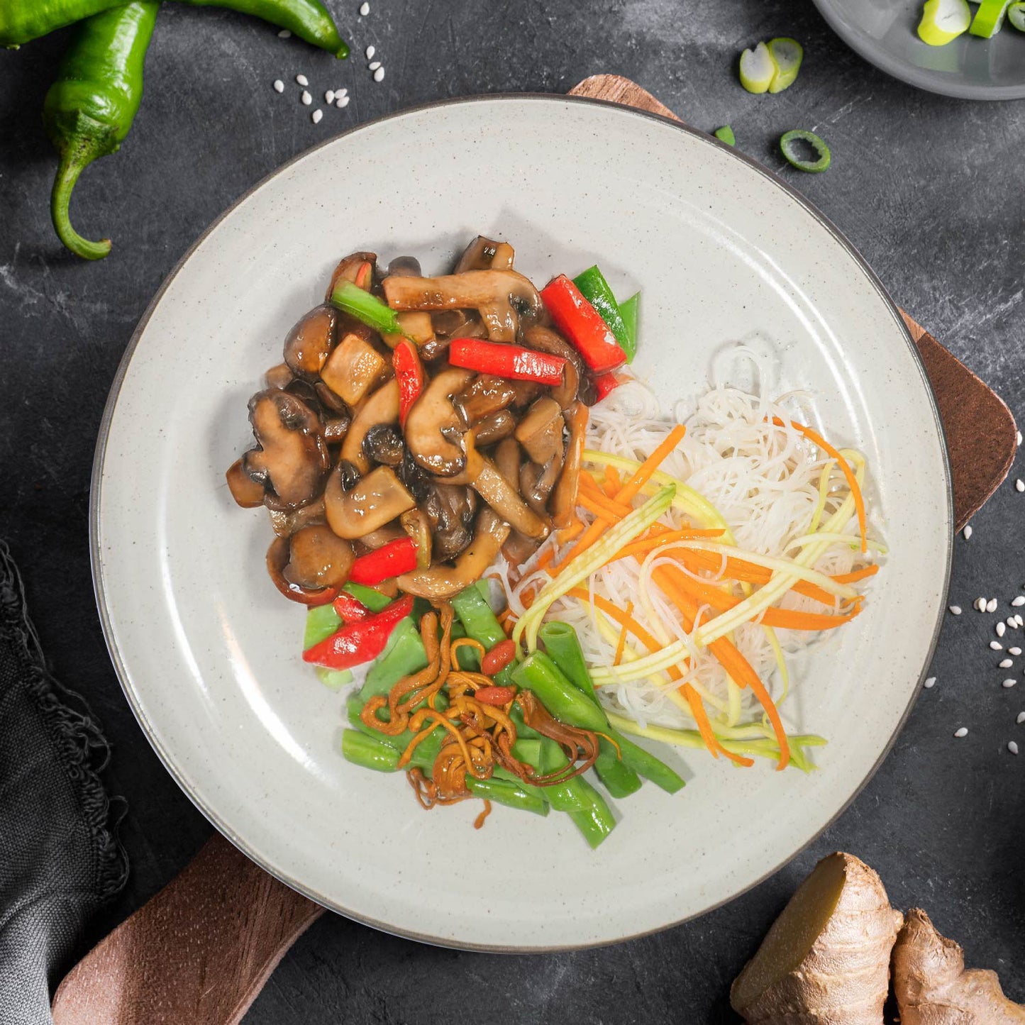 D. Low Fat Kung Pao Mushrooms W/ Stir Fry Vegetable And Chinese Noodles