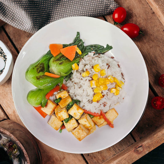 D. Sautee Garlic Tofu W/ Seasonal Vegetable And Corn Mix Rice