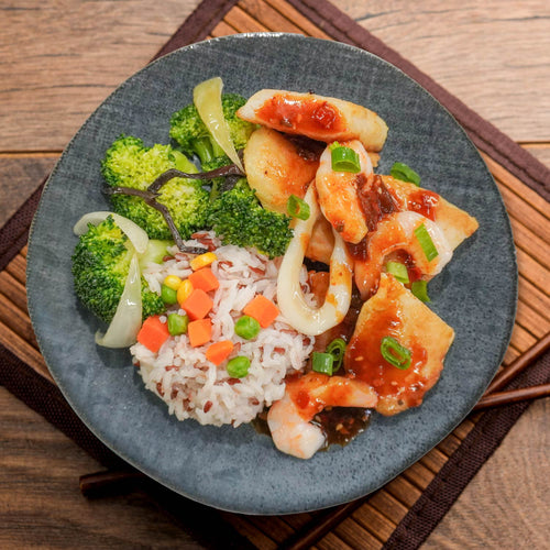 Shanghainese Seafood Claypot W/ Seasonal Vegetable And Healthy Fried Rice