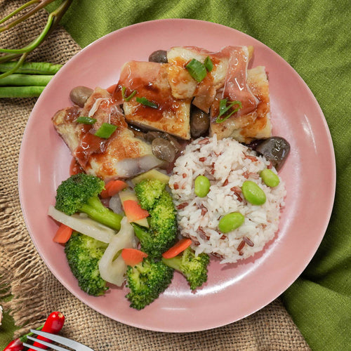 Parma Ham Braise Fish Fillet W/ Chinese Greens And Edamame Mix Grains