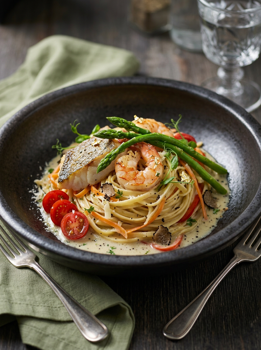 Seafood Linguine Low-Fat Truffle Carbonara W/ Seasonal Vegetables