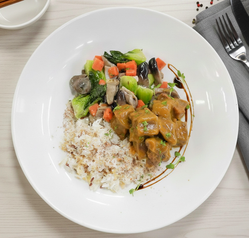 Thai Massaman Beef Curry W/ Seasonal Vegetable And Coconut Rice